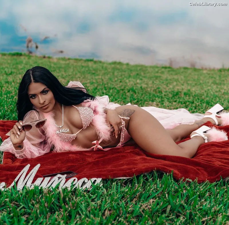 Zelina Vega photo 21 of 1497