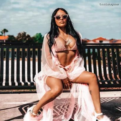Zelina Vega photo 1 of 1497