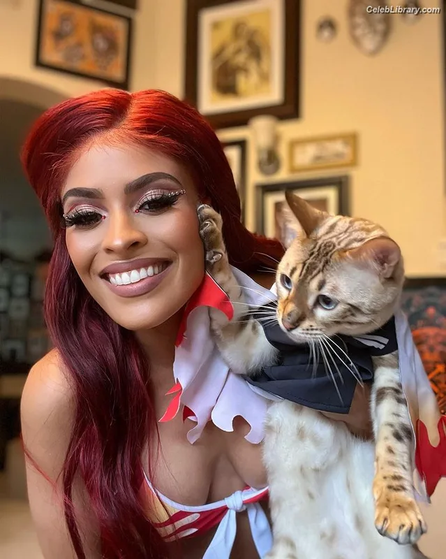 Zelina Vega photo 13 of 1497