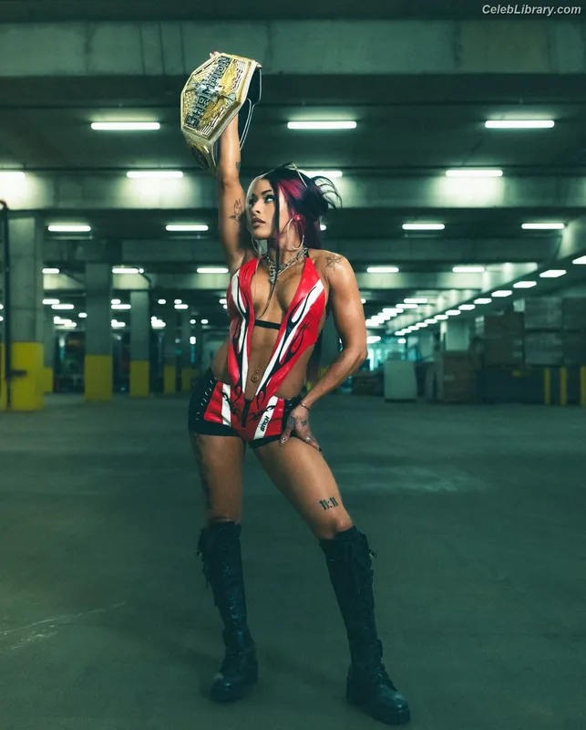 Zelina Vega photo 15 of 1497