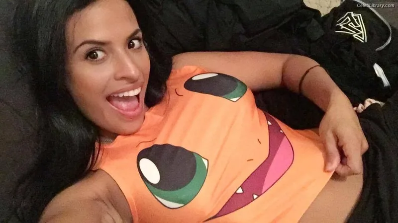 Zelina Vega photo 19 of 1497
