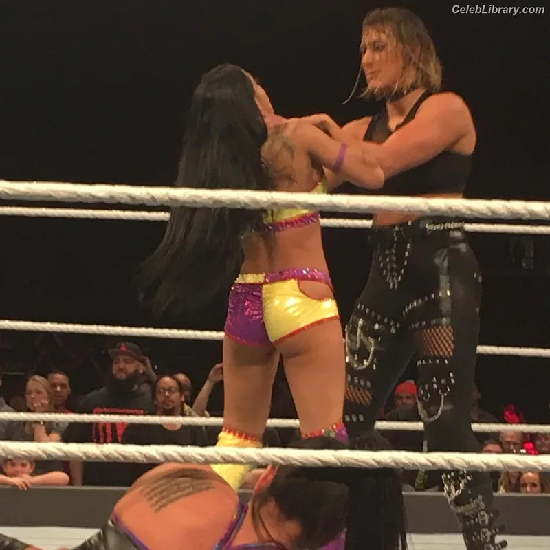 Zelina Vega photo 22 of 1497