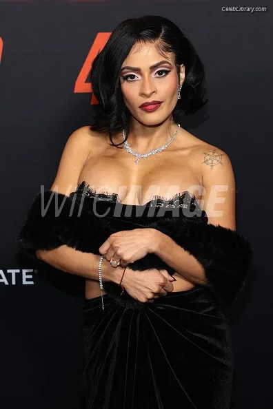 Zelina Vega photo 6 of 1497