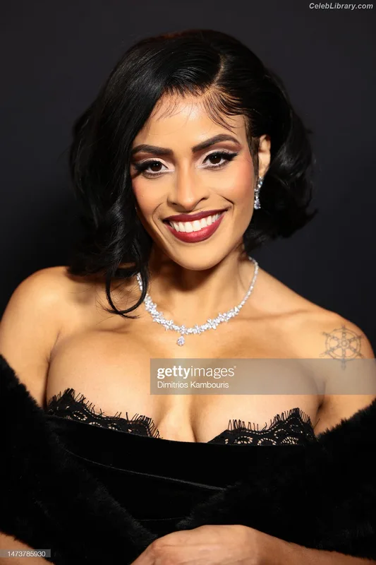 Zelina Vega photo 7 of 1497