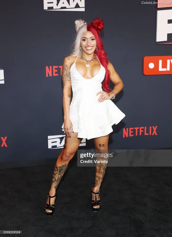 Zelina Vega photo 3 of 1497