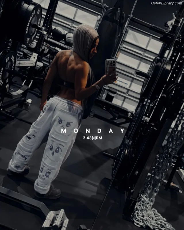 Zelina Vega photo 1 of 1497