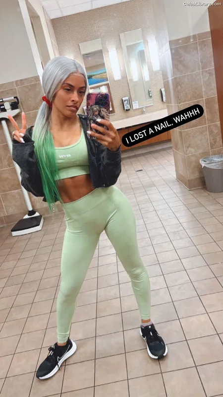 Zelina Vega photo 10 of 1497
