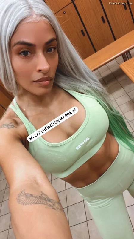 Zelina Vega photo 11 of 1497