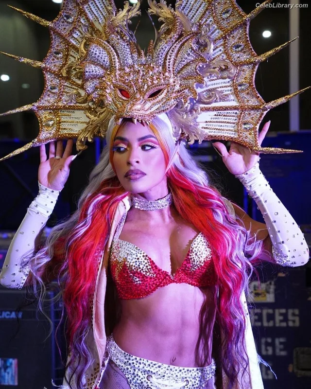 Zelina Vega photo 14 of 1497