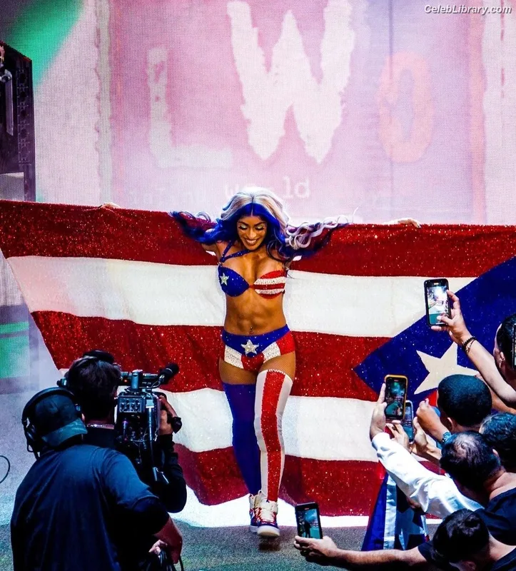 Zelina Vega photo 20 of 1497