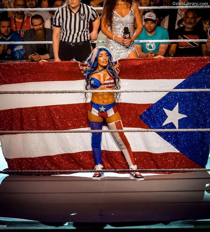 Zelina Vega photo 22 of 1497