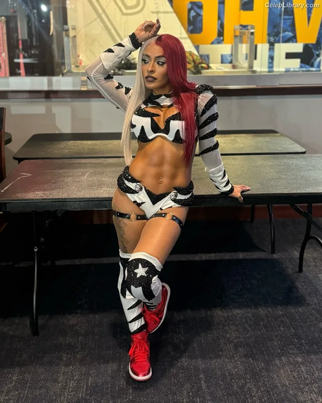 Zelina Vega photo 11 of 1497