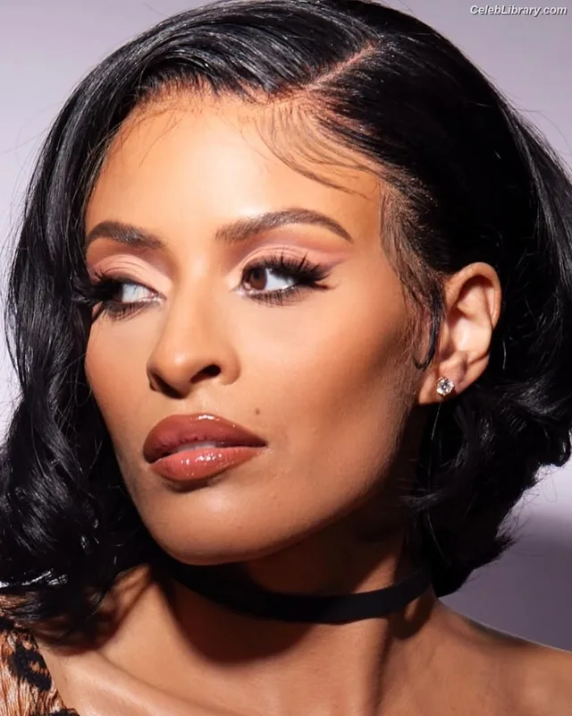 Zelina Vega photo 22 of 1497