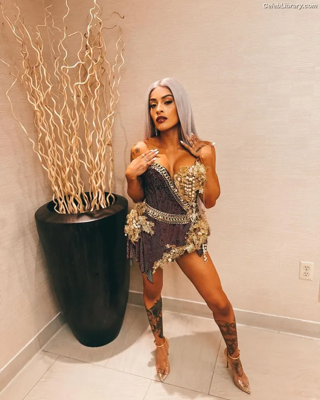 Zelina Vega photo 23 of 1497