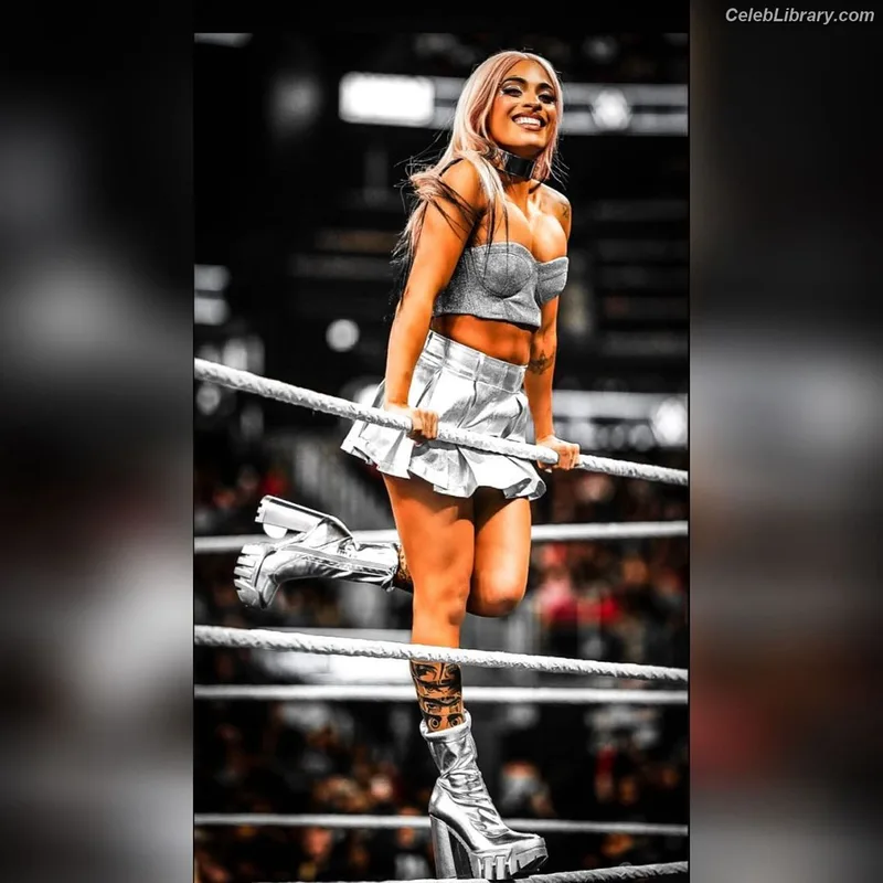 Zelina Vega photo 20 of 1497