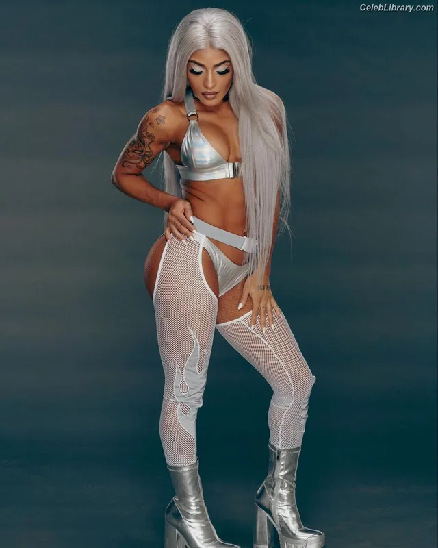 Zelina Vega photo 24 of 1497