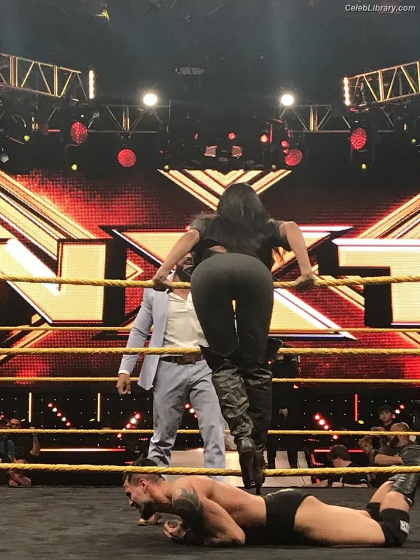 Zelina Vega photo 23 of 1497