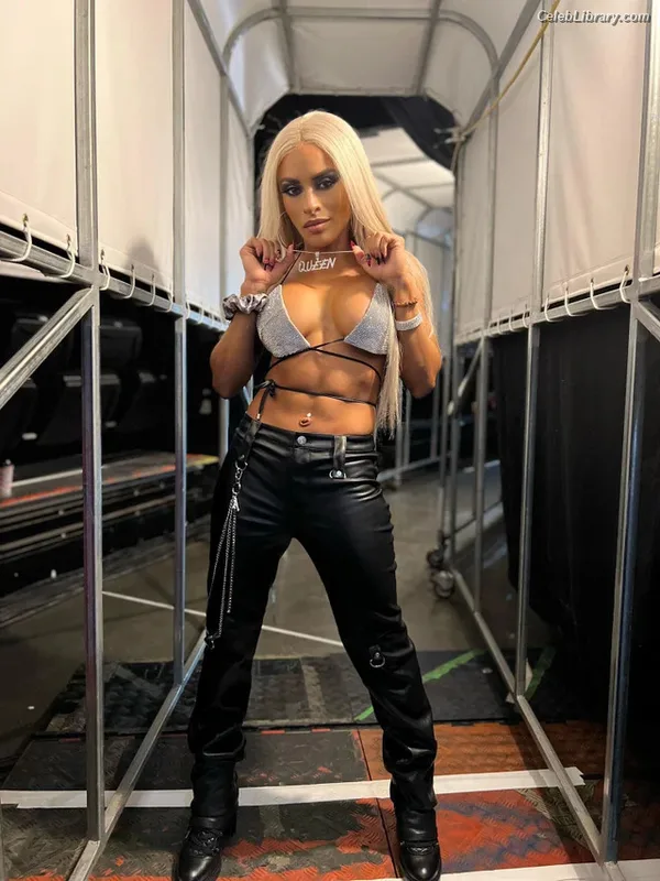 Zelina Vega photo 15 of 1497