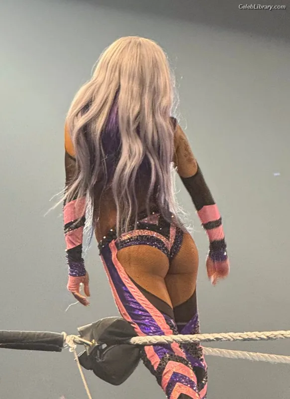 Zelina Vega photo 23 of 1497