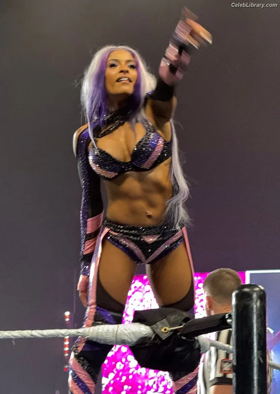 Zelina Vega photo 24 of 1497