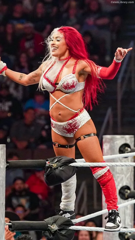 Zelina Vega photo 22 of 1497