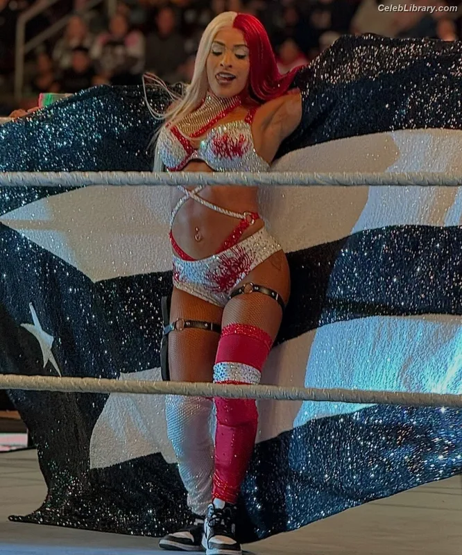 Zelina Vega photo 23 of 1497