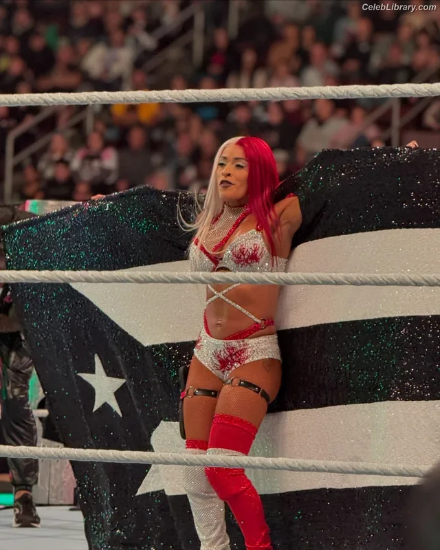 Zelina Vega photo 1 of 1497