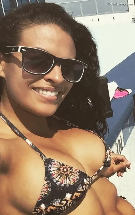 Zelina Vega photo 18 of 1497