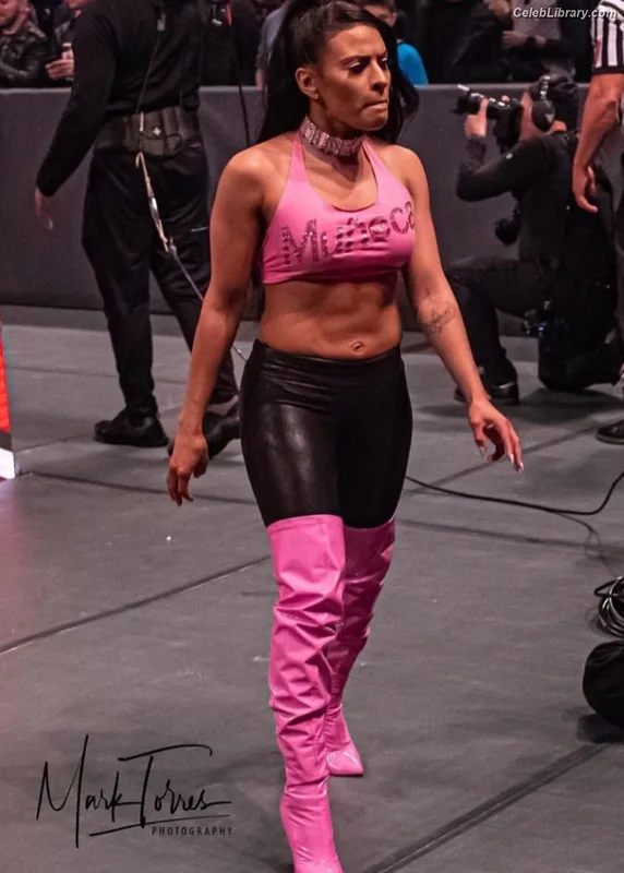 Zelina Vega photo 3 of 1497