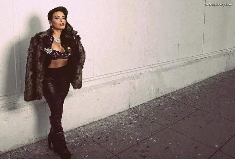 Zelina Vega photo 4 of 1497