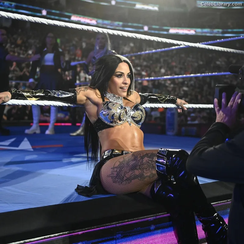 Zelina Vega photo 16 of 1497