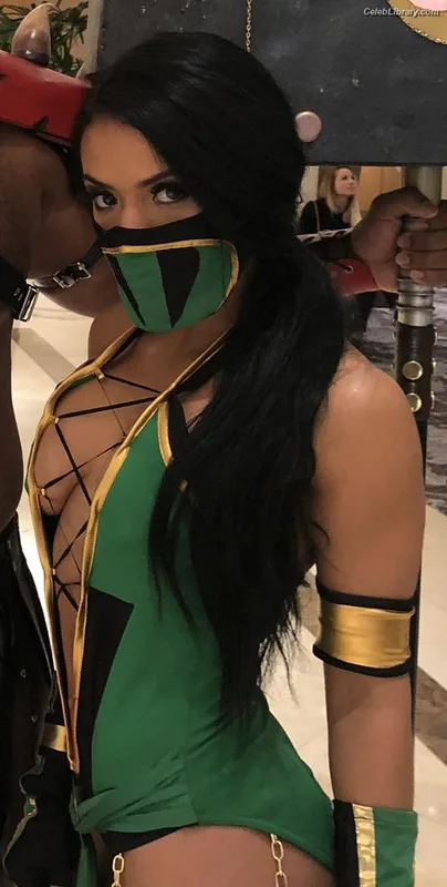 Zelina Vega photo 8 of 1497