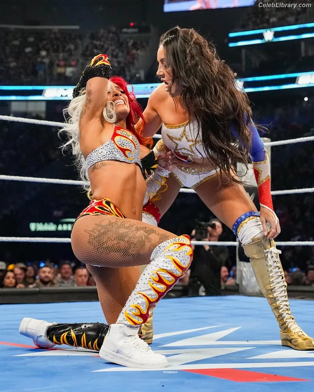 Zelina Vega photo 3 of 1497
