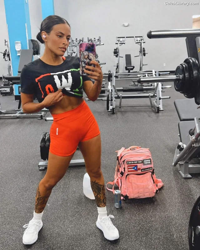Zelina Vega photo 15 of 1497