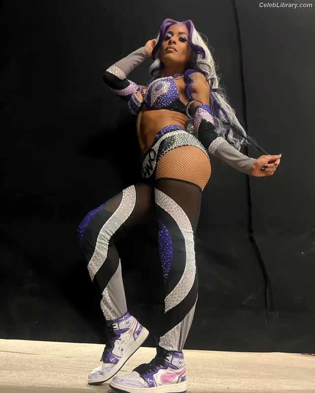 Zelina Vega photo 18 of 1497