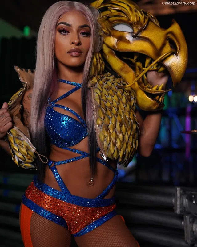 Zelina Vega photo 22 of 1497