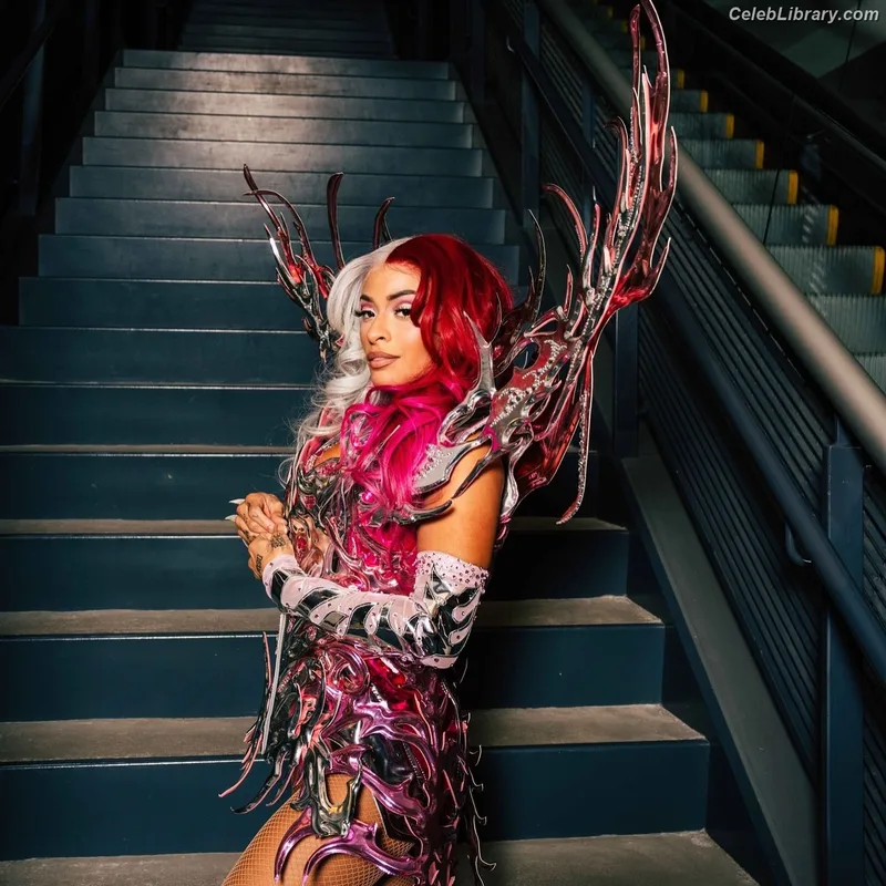 Zelina Vega photo 12 of 1497