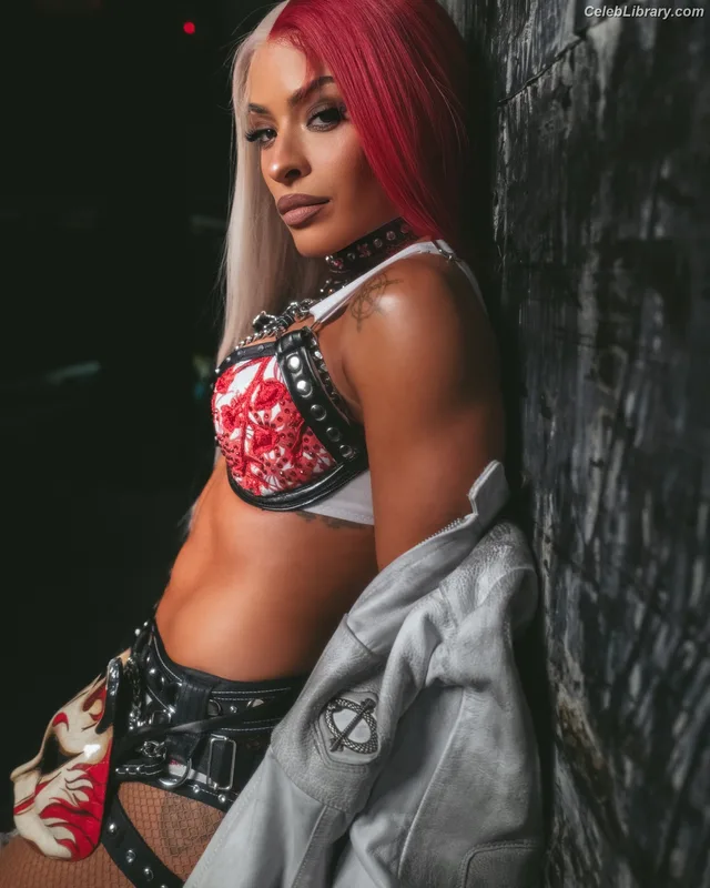 Zelina Vega photo 22 of 1497