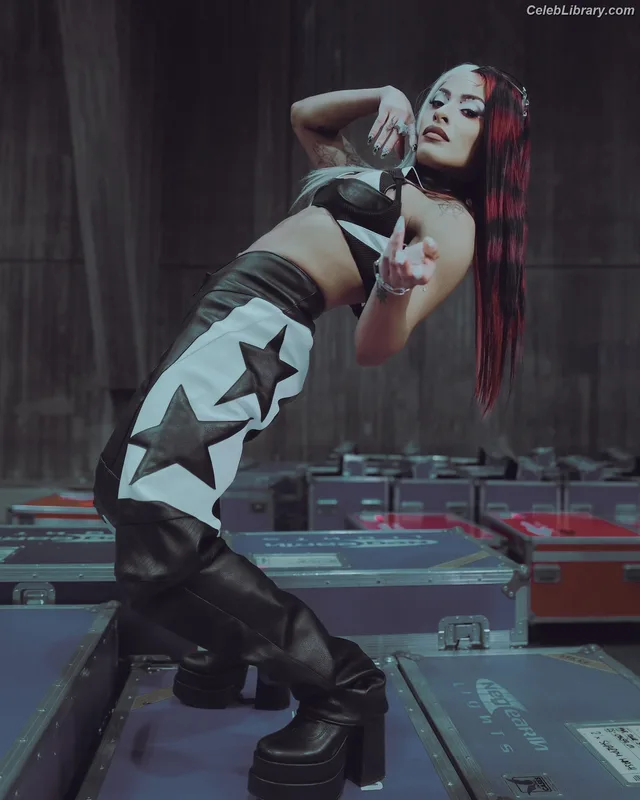 Zelina Vega photo 12 of 1497