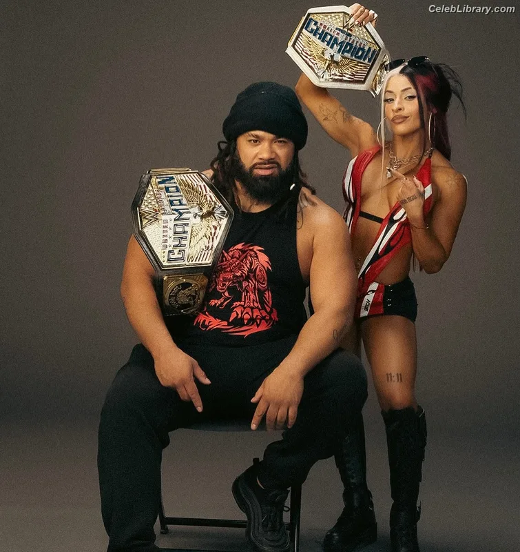 Zelina Vega photo 5 of 1497