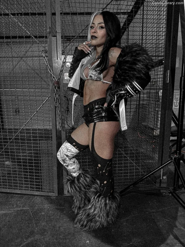 Zelina Vega photo 15 of 1497