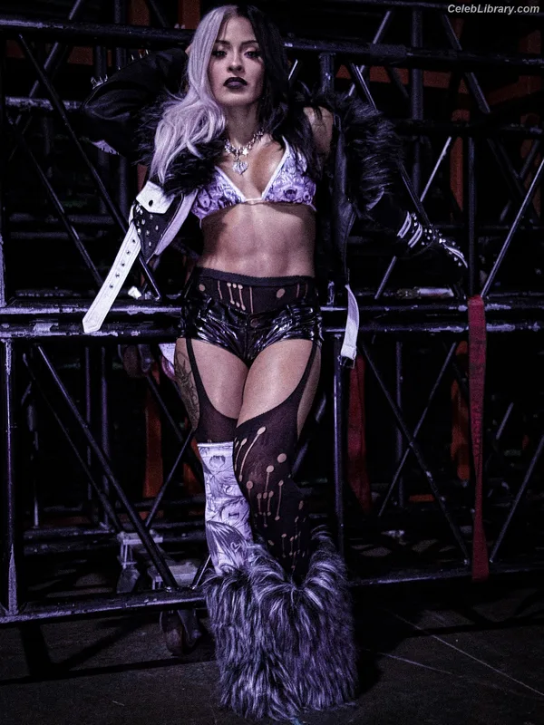 Zelina Vega photo 19 of 1497