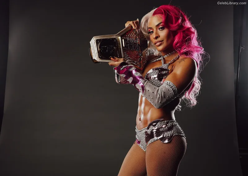 Zelina Vega photo 11 of 1497