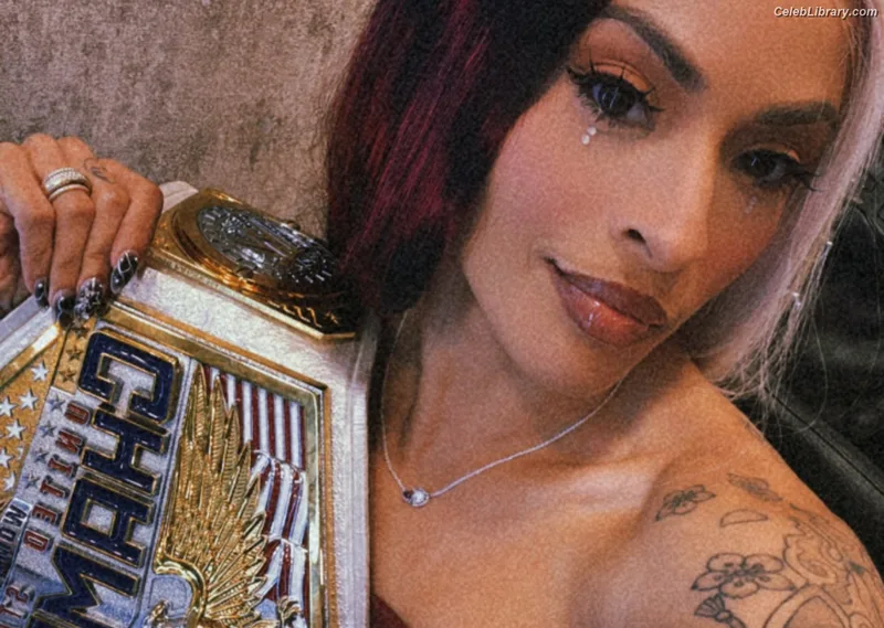 Zelina Vega photo 12 of 1497