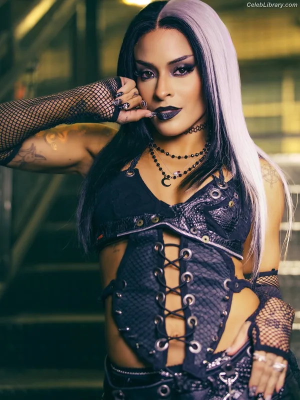 Zelina Vega photo 24 of 1497