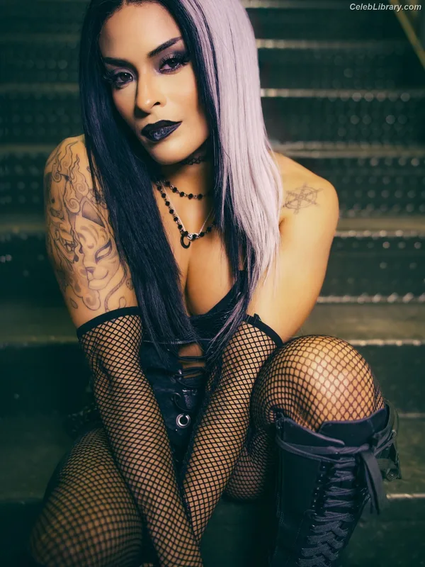 Zelina Vega photo 3 of 1497