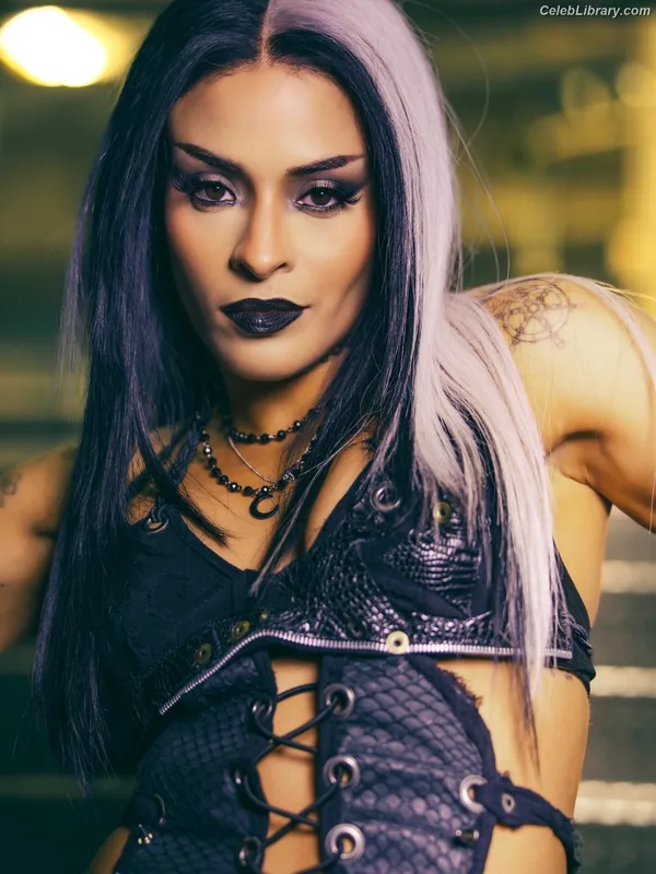 Zelina Vega photo 6 of 1497