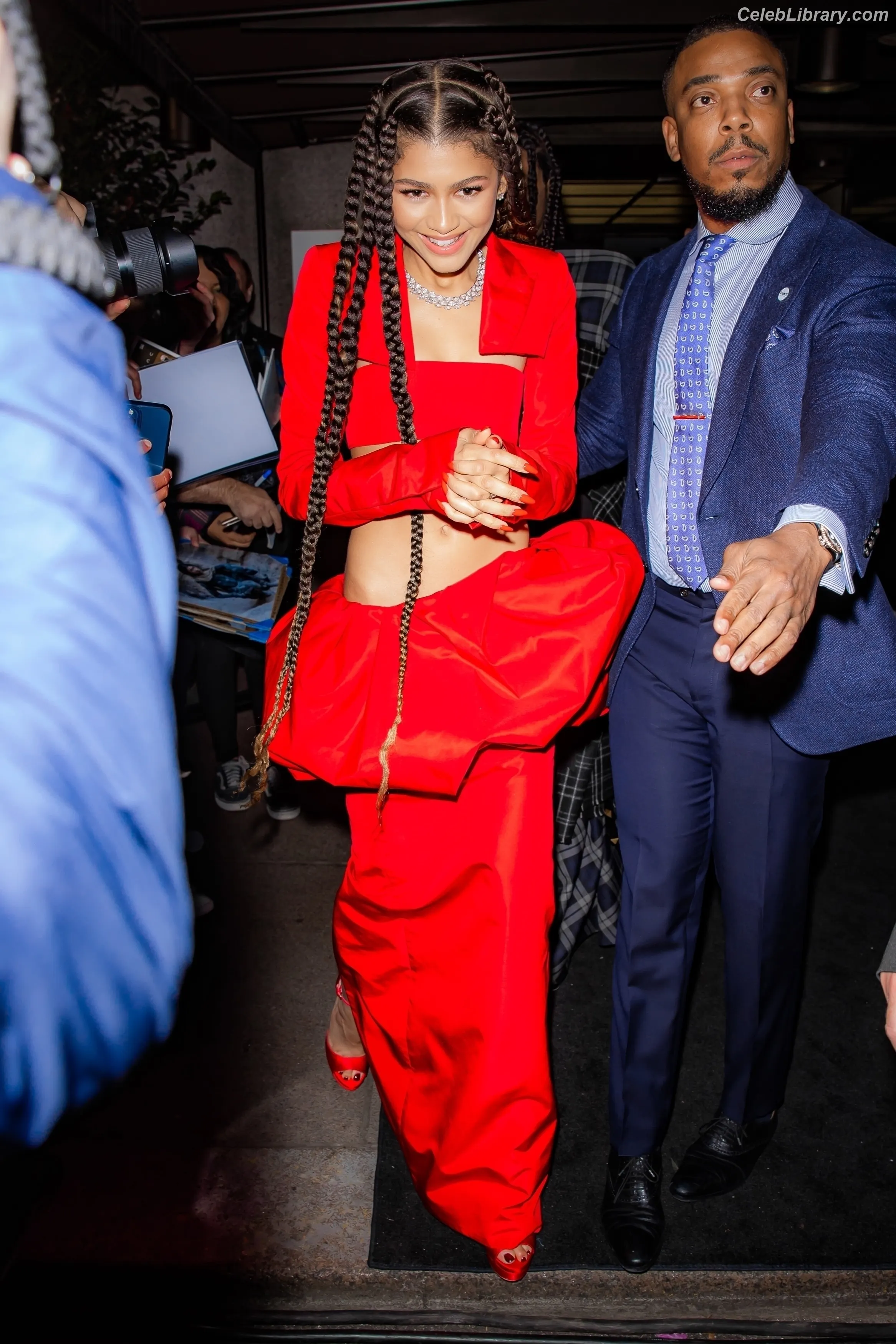 Zendaya photo 11 of 1935