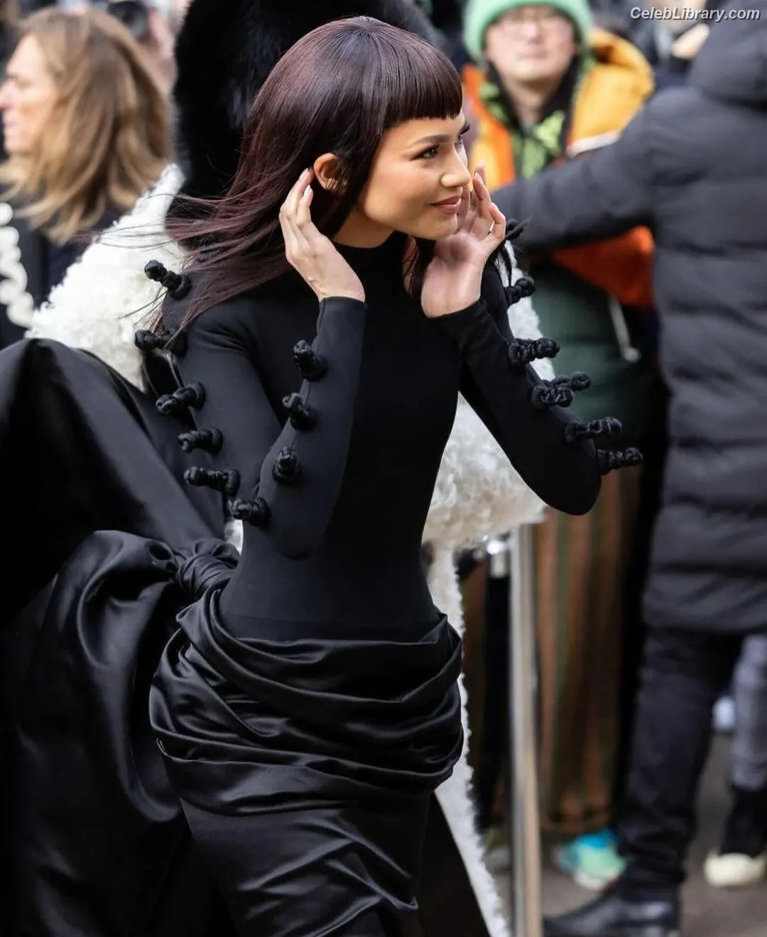 Zendaya photo 18 of 1935