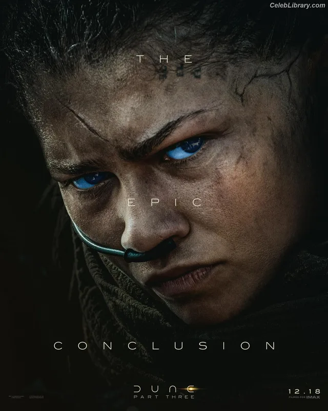 Zendaya photo 10 of 1926